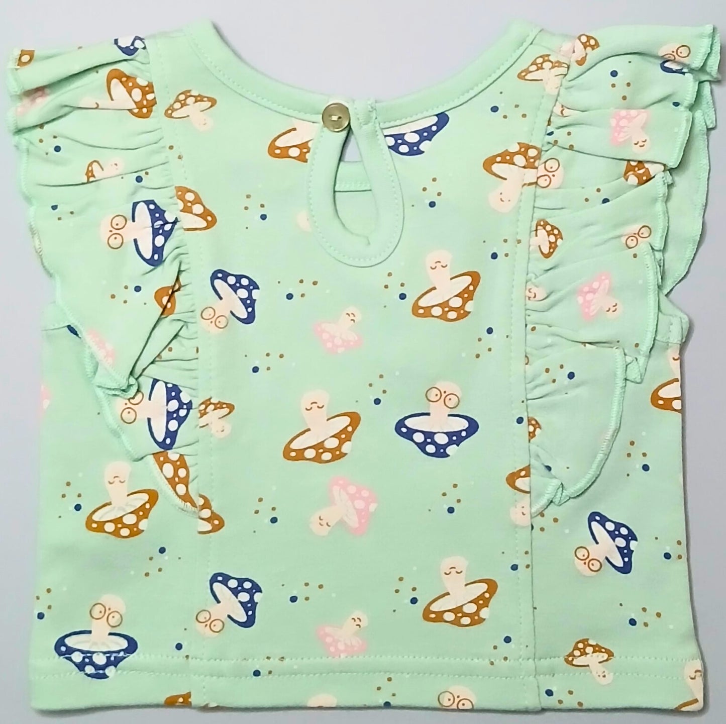 ABELA - A SET OF CROP TOP & SHORTS
