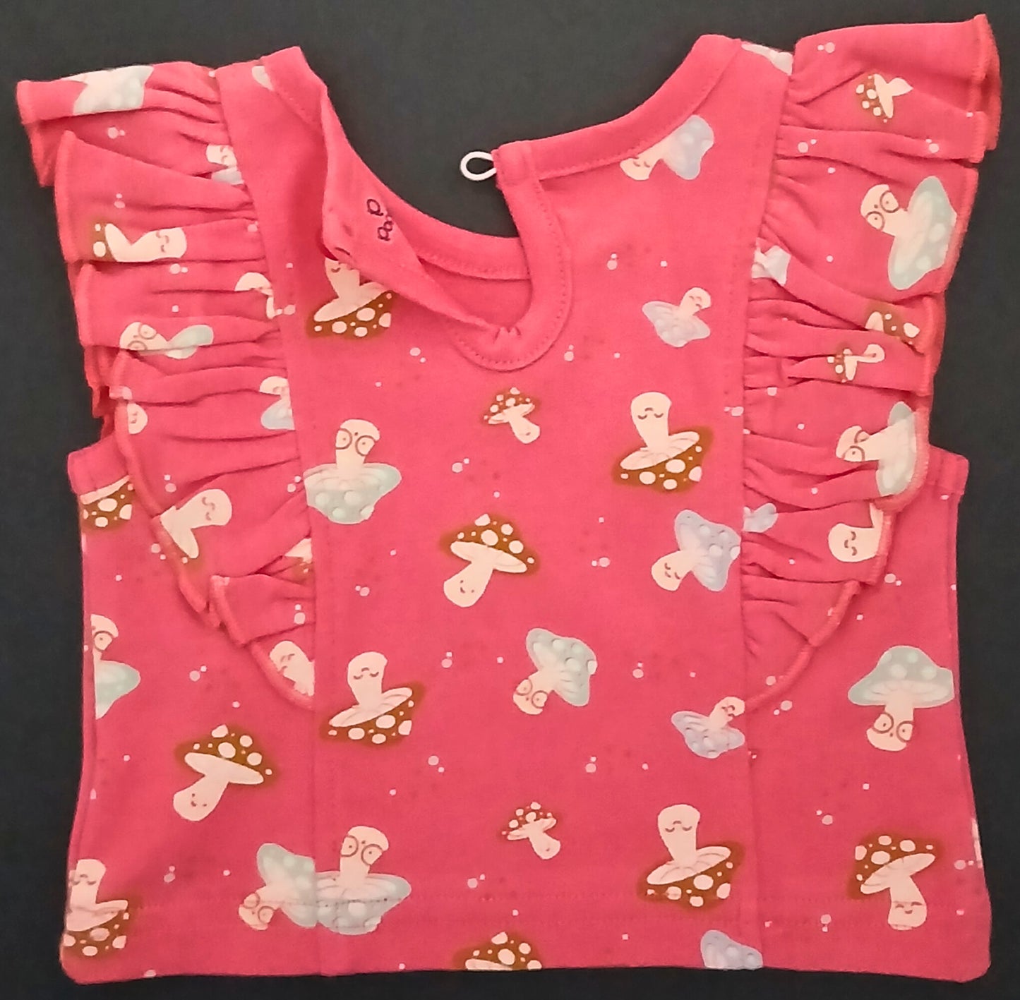 ABELA - A SET OF CROP TOP & SHORTS