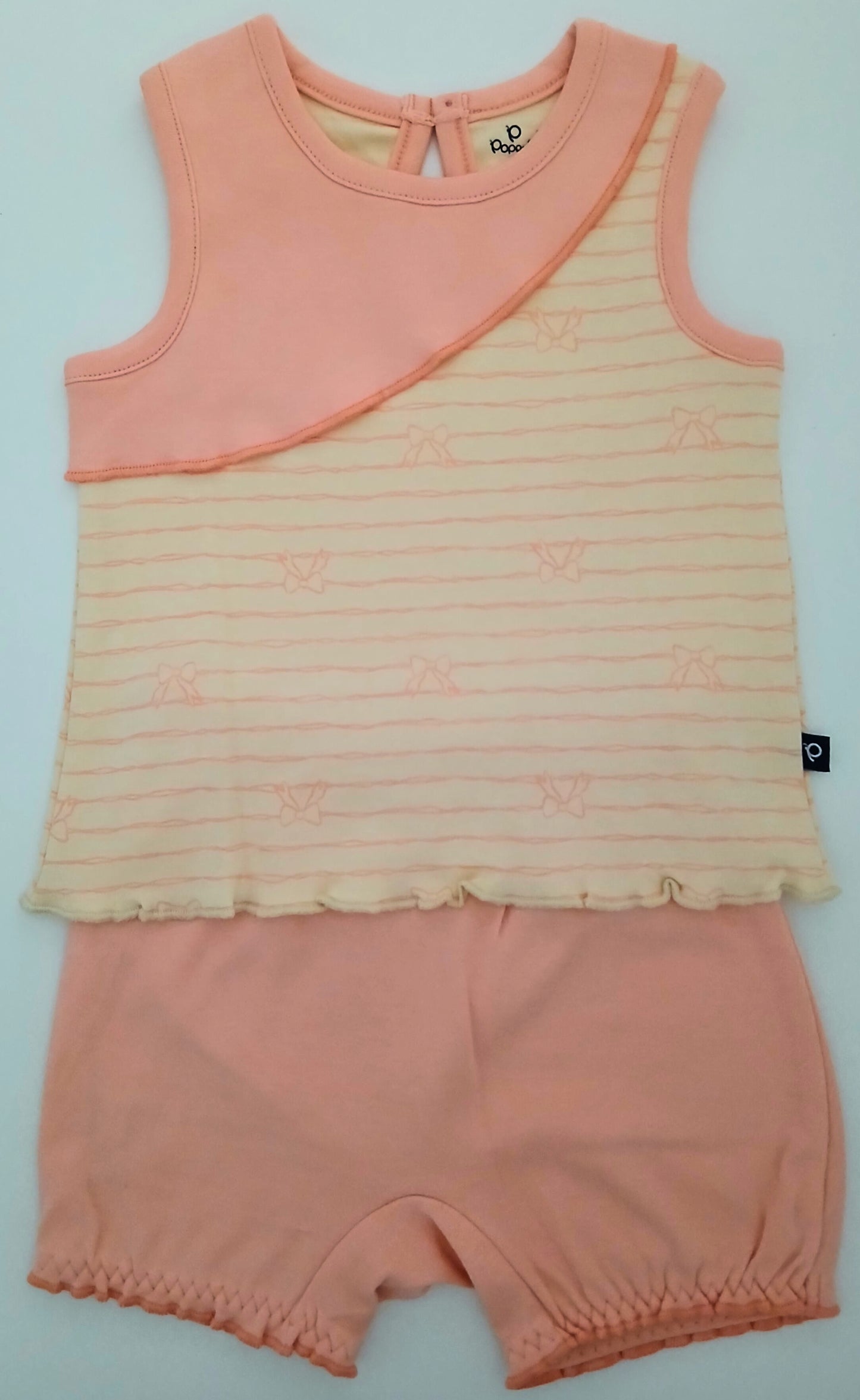 DEARING - A COORDINATED SET OF TOP & BLOOMER