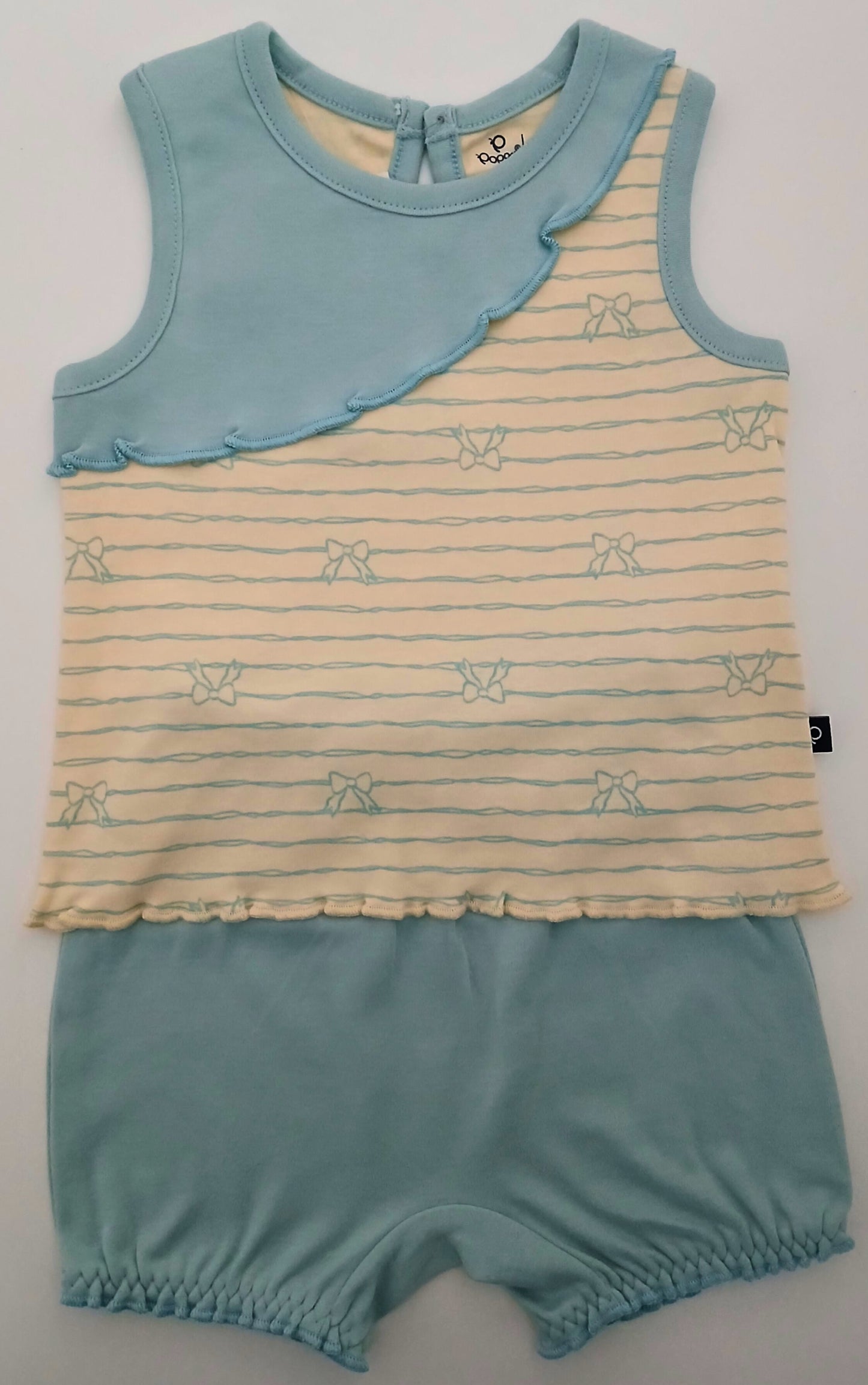 DEARING - A COORDINATED SET OF TOP & BLOOMER