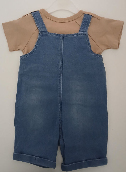 ESKIL - A SET OF T-SHIRT & DUNGREE