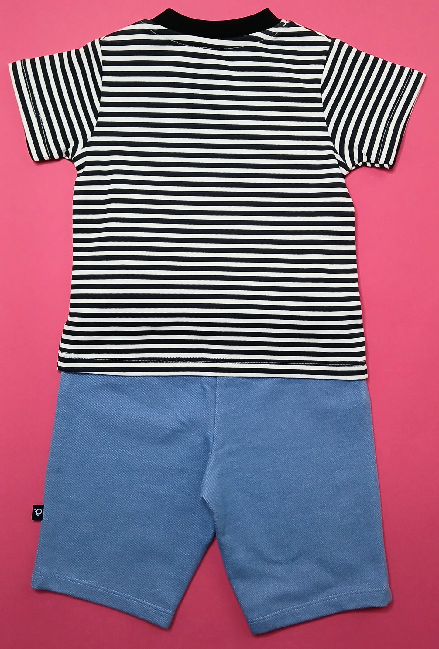 KALIEF - A COORDINATED SET OF T-SHIRT & 3/4TH PANT.