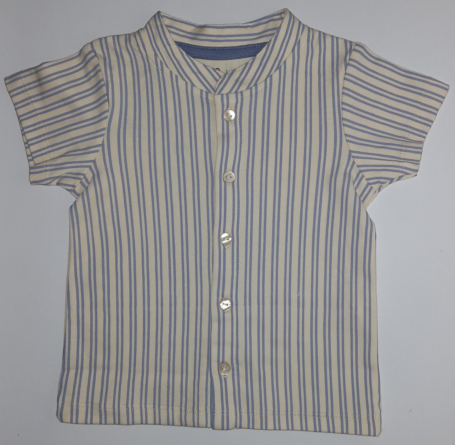 KENBY - A COORDINATED SET OF SHIRT & SHORTS