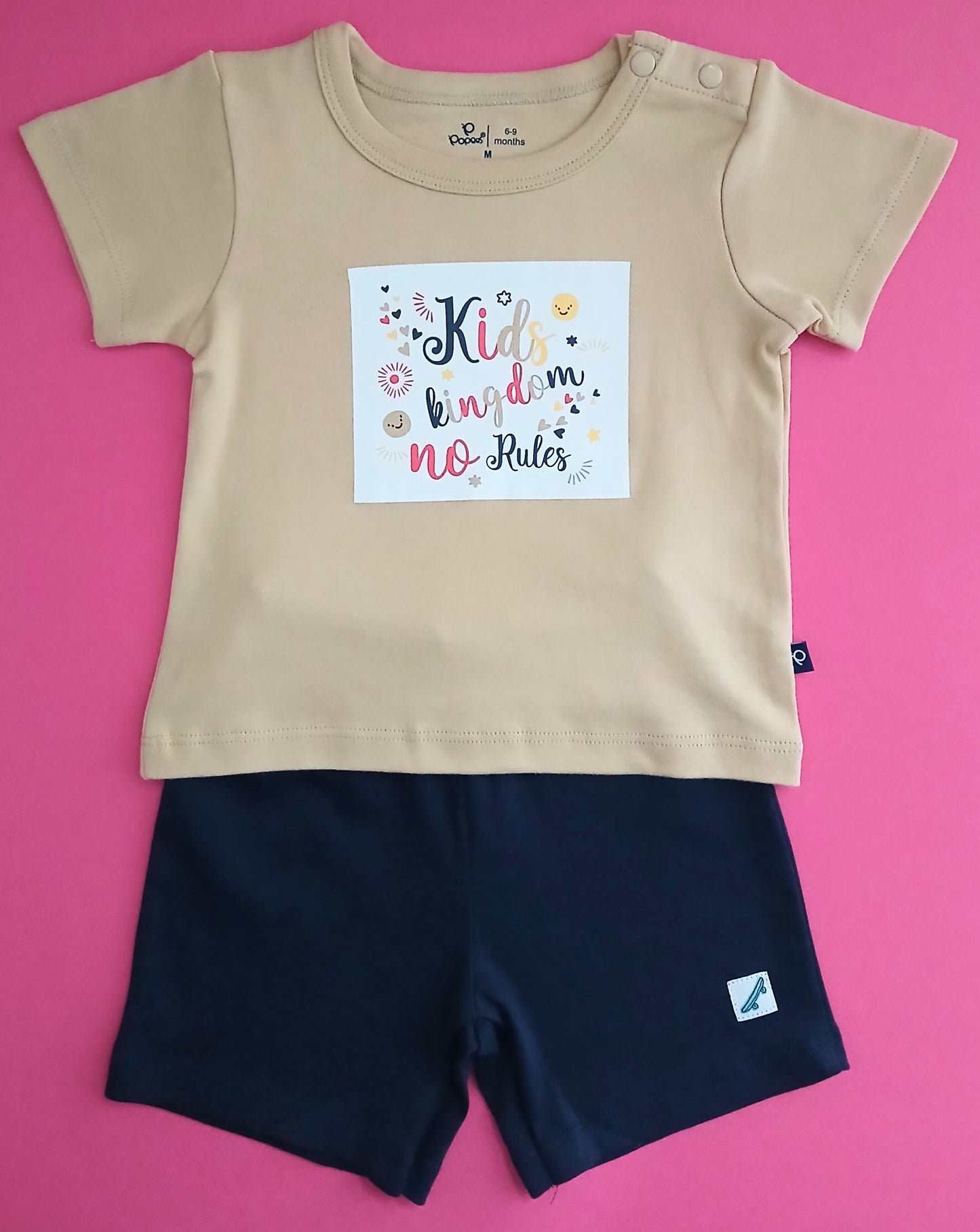 MONET - A SET OF T-SHIRT & SHORTS
