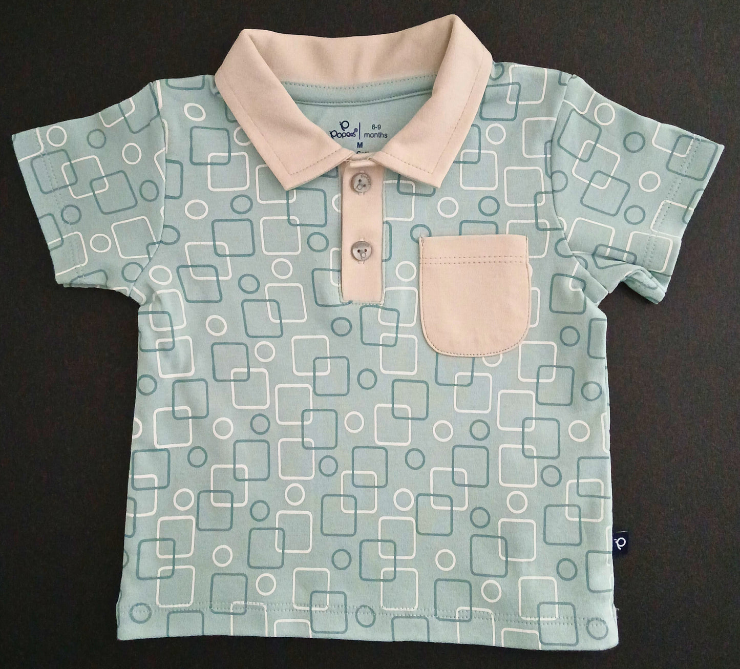 SALVANO - A COORDINATED SET OF T-SHIRT & SHORTS