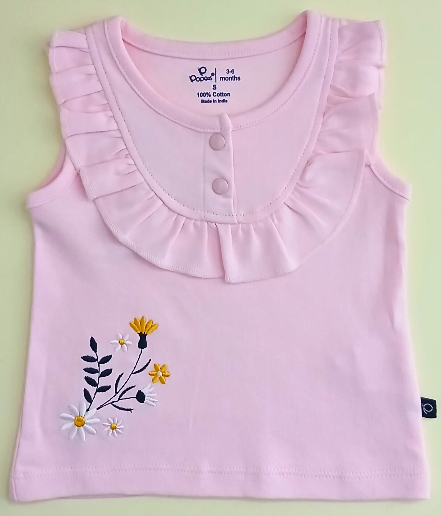 VESMIRA - A COORDINATED SET OF TOP & SKIRT
