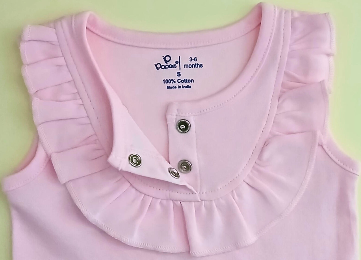 VESMIRA - A COORDINATED SET OF TOP & SKIRT