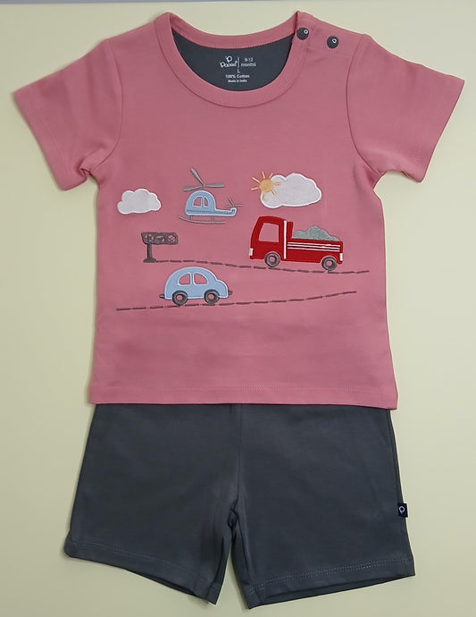 WINWARD - A SET OF T-SHIRT & SHORTS