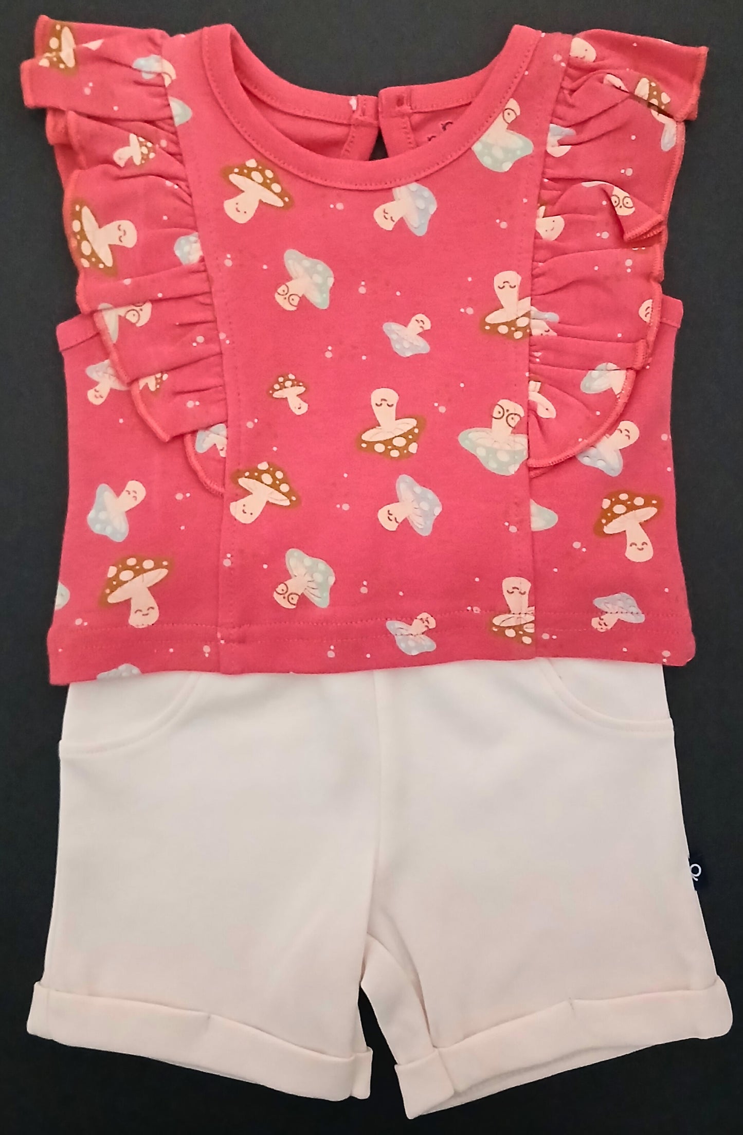 ABELA - A SET OF CROP TOP & SHORTS