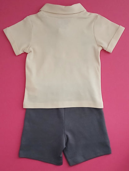 CACE - A COORDINATED SET OF T-SHIRT & SHORTS