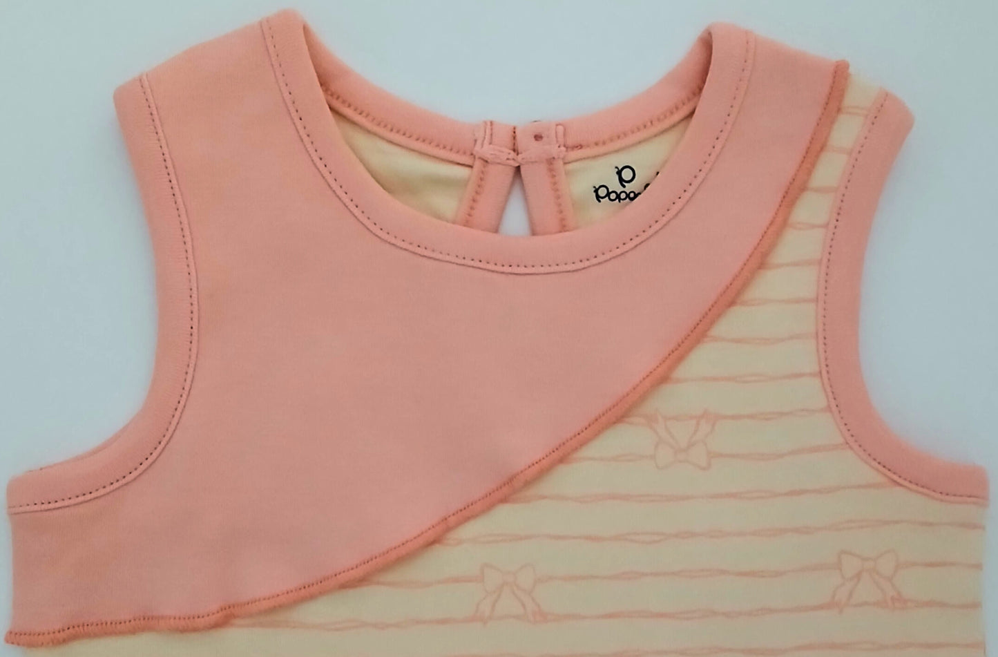 DEARING - A COORDINATED SET OF TOP & BLOOMER