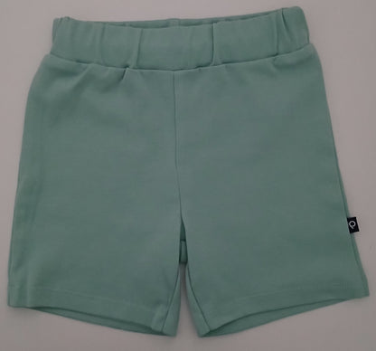 KENBY - A COORDINATED SET OF SHIRT & SHORTS