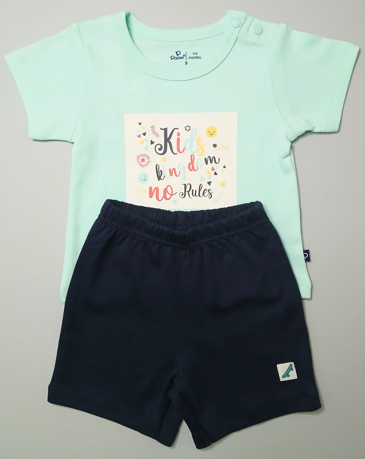 MONET - A SET OF T-SHIRT & SHORTS