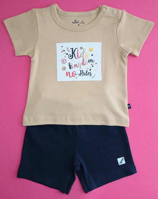 MONET - A SET OF T-SHIRT & SHORTS