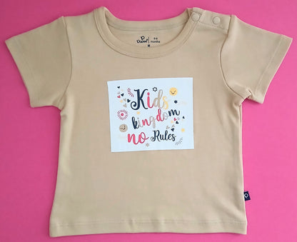 MONET - A SET OF T-SHIRT & SHORTS