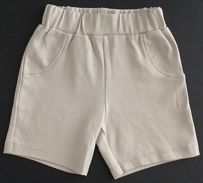 SALVANO - A COORDINATED SET OF T-SHIRT & SHORTS