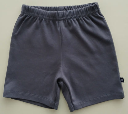 WINWARD - A SET OF T-SHIRT & SHORTS